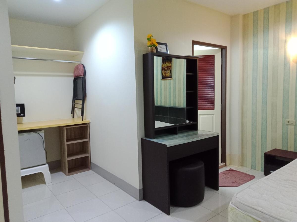 Living Room Guesthouse & Cafe Bar Karon Exterior foto